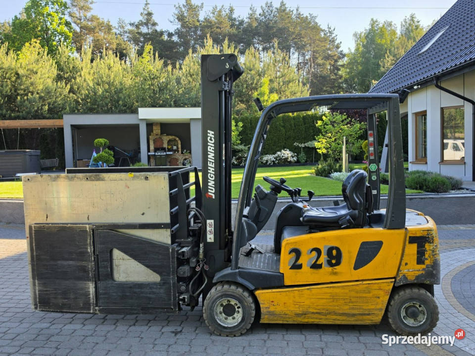 wózek czołowy Jungheinrich EFG 320 Wózek widłowy Skępe sprzedam