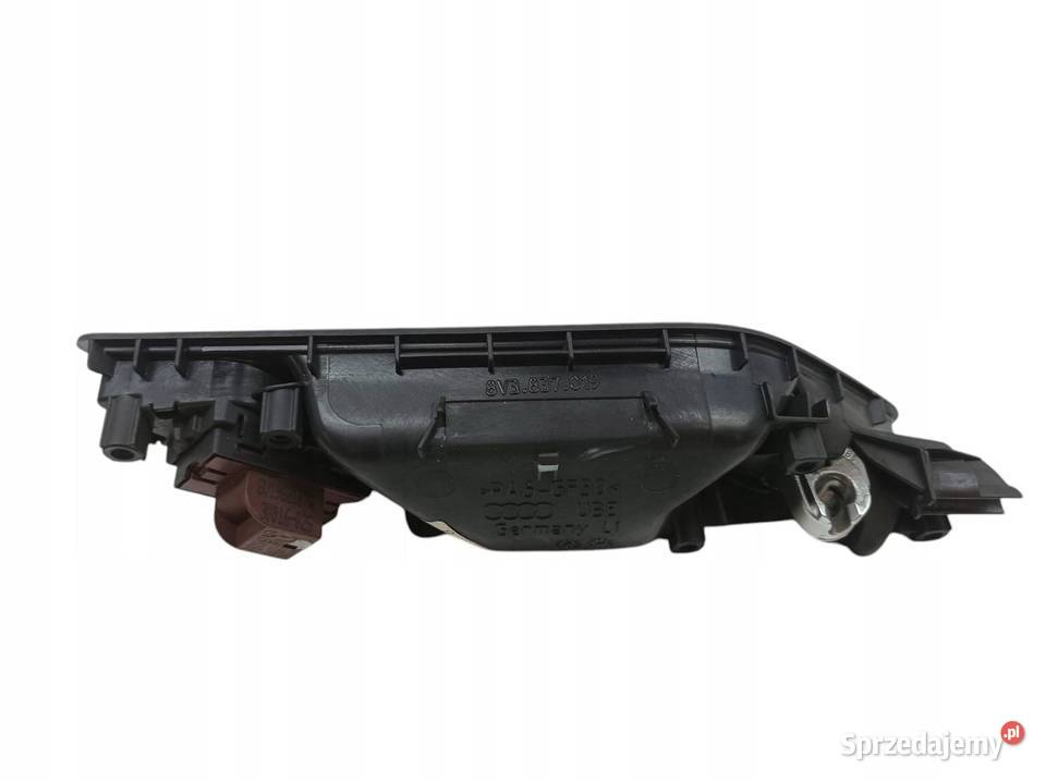 KLAMKA WEWNĘTRZNA LEWA PRZÓD 8V3837019 Audi A3 osobowe