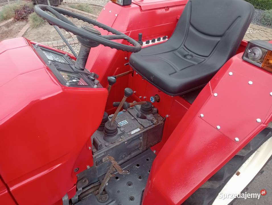 ISEKI TU 130 F 4X4 13 3 cylindry NIE KUBOTA wielkopolskie Koszanowo