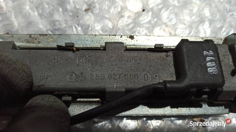 Klamka klapy tył Passat B5 Kombi Polo 9N2 osobowe Dębica sprzedam