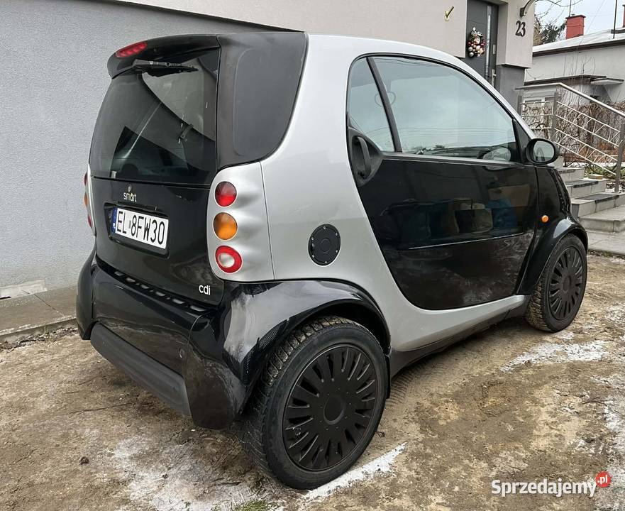 SMART FORTWO 2000 08 CDI automat długie opłaty Zgierz sprzedam