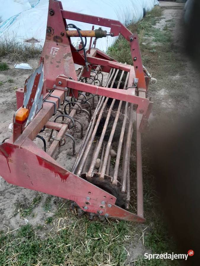 Wyprzedaż maszyn rolniczych Kownacin