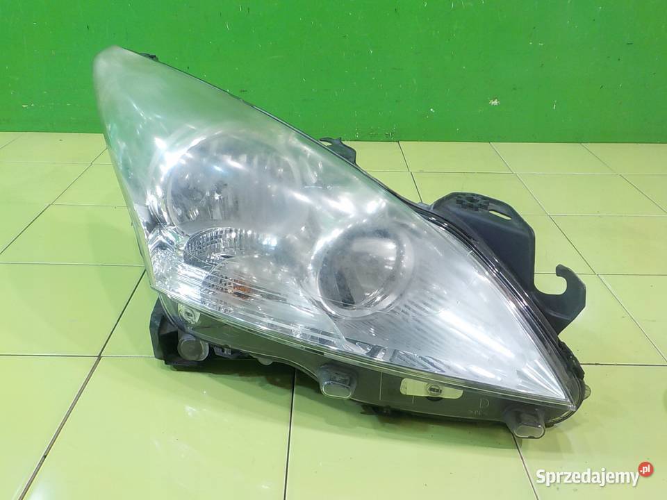 PEUGEOT 5008 I 10r 5D lampa prawa przod osobowe mazowieckie Suków