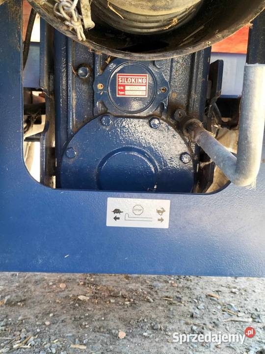 Paszowóz Sano wóz paszowy nieuszkodzony wielkopolskie Leszno