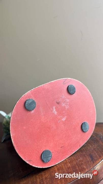 Figurka delfina Na rafie muszelkach Na Gdańsk