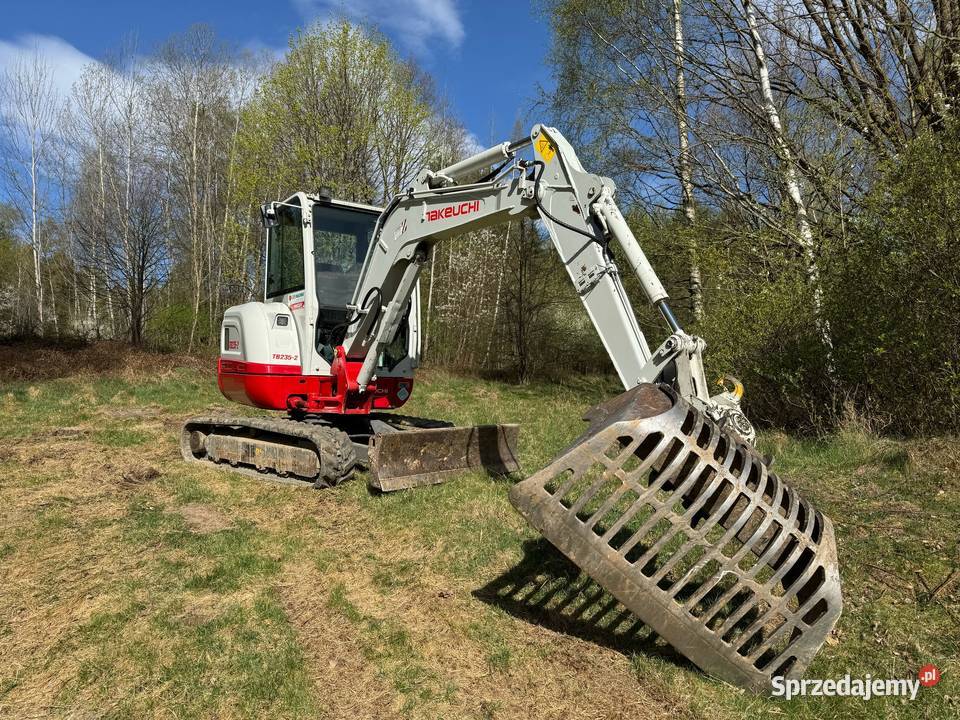 Koparka TAKEUCHI TB235V1 z Powertilt serwisowana w ASO! Koparka TAKEUCHI TB235V1 z Powertilt serwisowana w ASO!