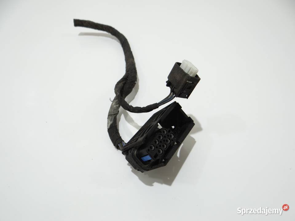 KOSTKA WTYCZKA LAMPY PRZÓD XENON BMW E60 E61 OE lubelskie Strzyżewice