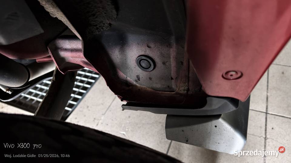 Mitsubishi Pajero 4 stan idealny wielofunkcyjna kierownica łódzkie Gidle