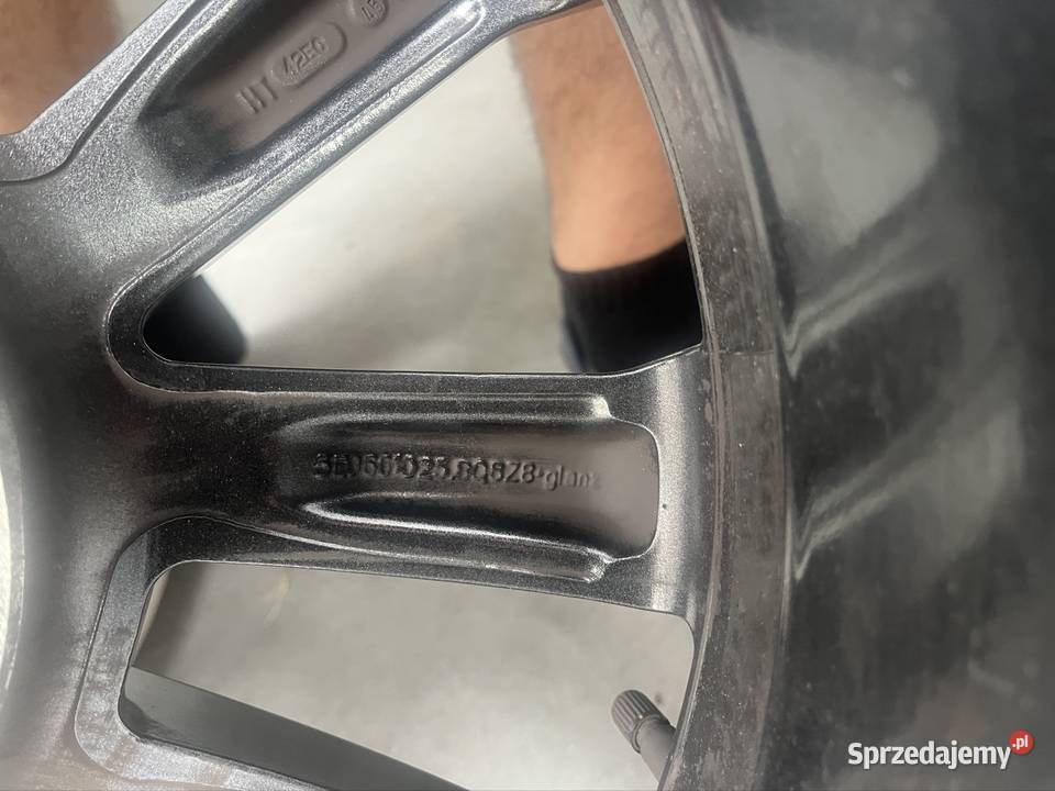 Felgi aluminiowe 17 skoda octavia 3 Pozostałe Krapkowice