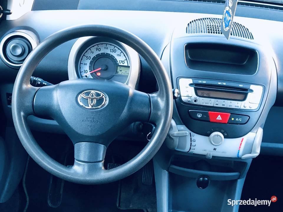 Toyota Aygo 10 VVTi KLIMATYZACJA 5drzwi BLACK podkarpackie Przeworsk