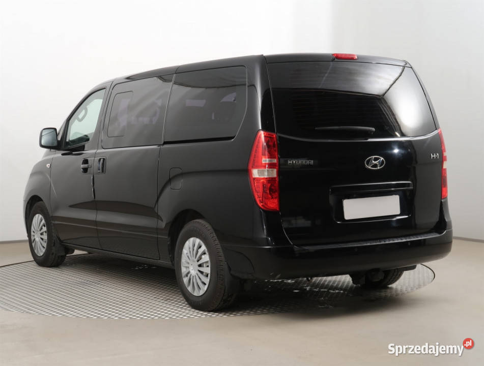 Hyundai H1 25 CRD Piaseczno