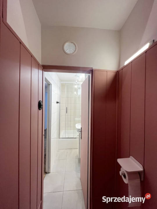 Do wynajęcia kawalerka w ścisłym centrum Łodzi Piętro 1 Łódź