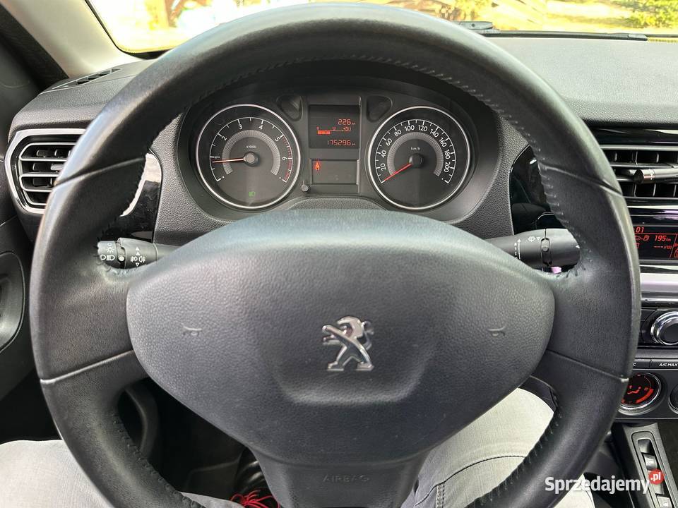 Peugeot 301 16 lpg salon Polska ładny bliźniak nieuszkodzony