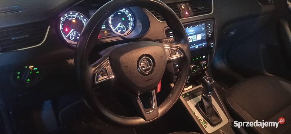 Skoda Octavia III FL 2017r 16TDI gniazdo USB