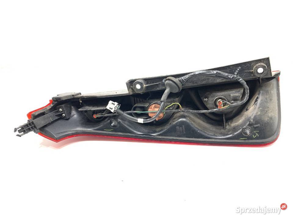 LAMPA PRAWY TYŁ NISSAN NOTE E11 Hatchback 0513