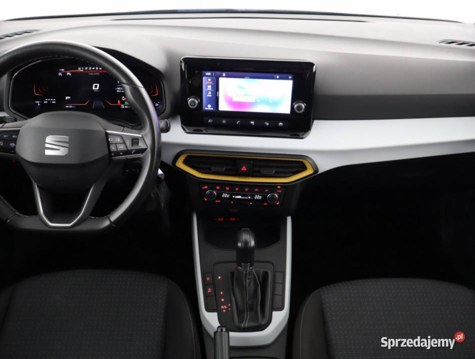 Seat Arona 10 TSI benzyna Samochody osobowe Bielany Wrocławskie