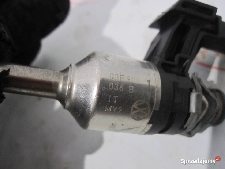 SKODA FABIA 12 TSI CBZD CBZ 105 126 wtryskiwacz sprzedam