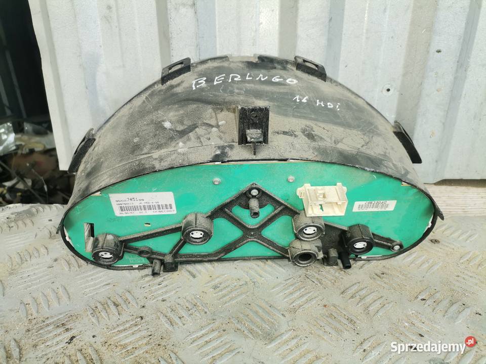 Licznik Zegar Citroen Berlingo 16HDI osobowe Wisznice sprzedam