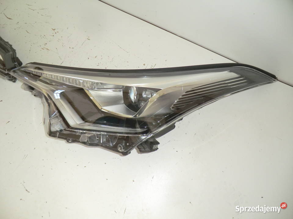 Toyota CHR LAMPY PRZÓD 81110F417000 Krzeszowice