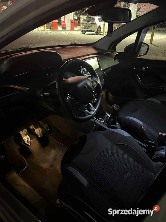 Peugeot 208 4/5 Kiełczów