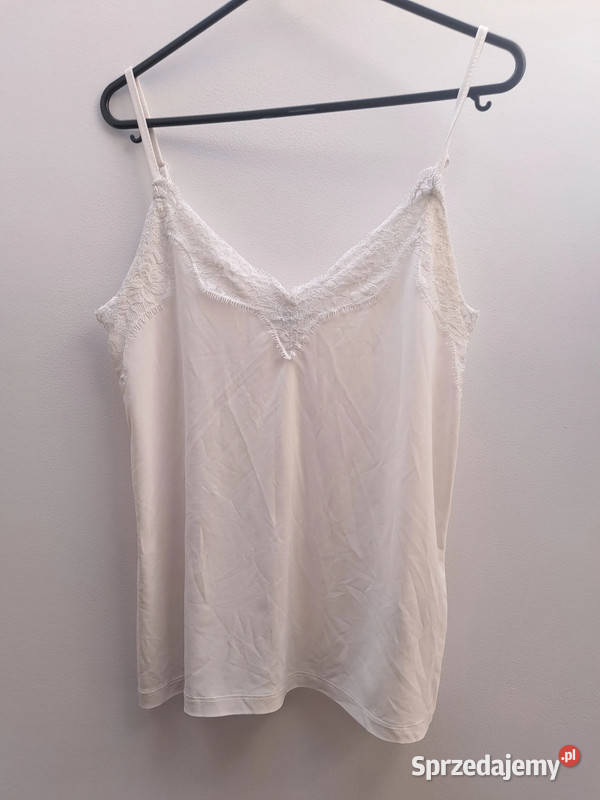 Biała bluzka na ramiączkach z koronką Amisu