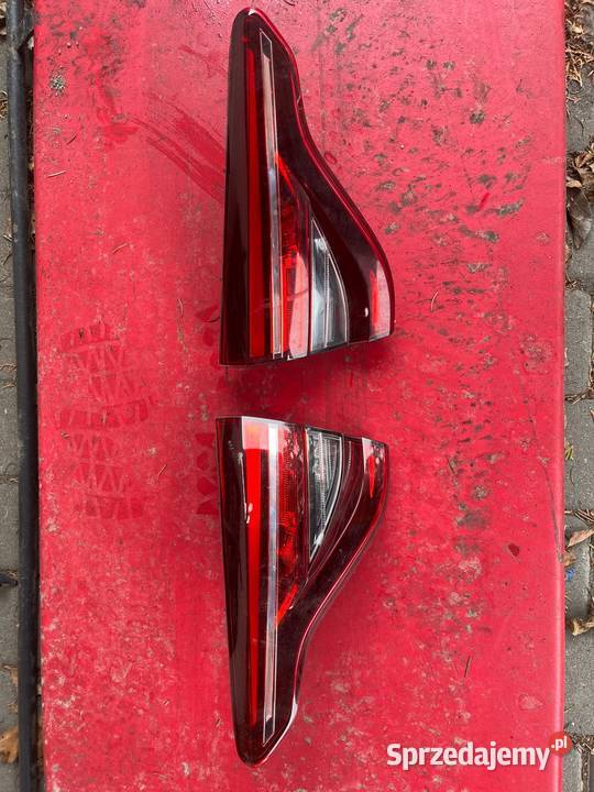 Lampy tył klapa clio V Ostrów Wielkopolski