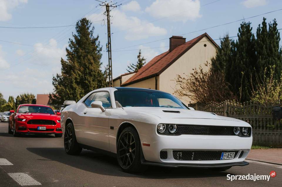 Dodge Challenger 57 HEMI Automat 2016 Rok produkcji 2016 łódzkie Bełchatów