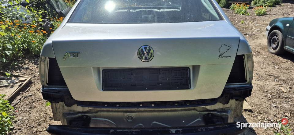 Klapa pokrywa bagażnika Vw Bora Sedan LA7W osobowe
