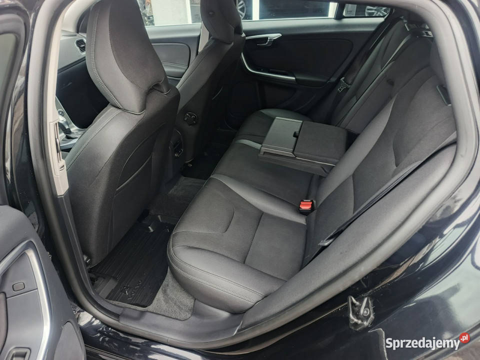Volvo V60 Niemcy Dobrze wyposażone I 20102018 komputer pokładowy Chełm