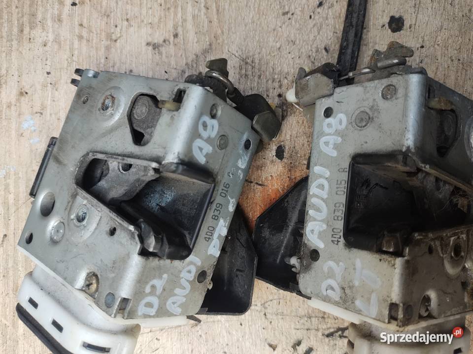 AUDI A8 D2 zamek drzwi tył prawy lewy zamki, wkładki, kluczyki Części Kielce sprzedam
