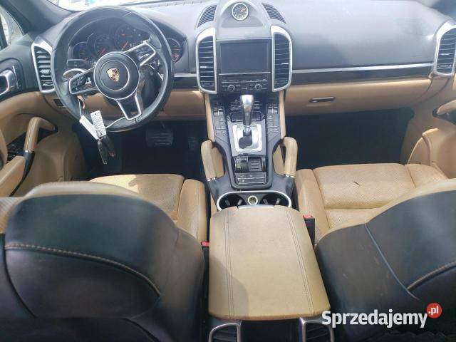 PORSCHE CAYENNE produkcji 2016 z USA Motoryzacja Warszawa
