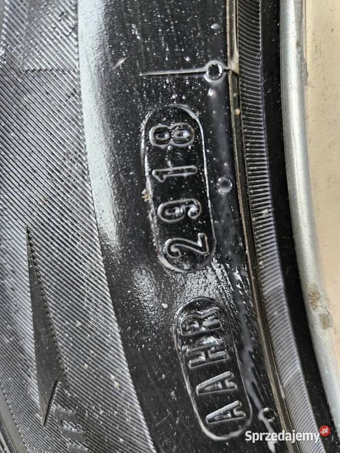 KOŁA FELGI Mercedes Eklasa 2255017 98V Jonkowo