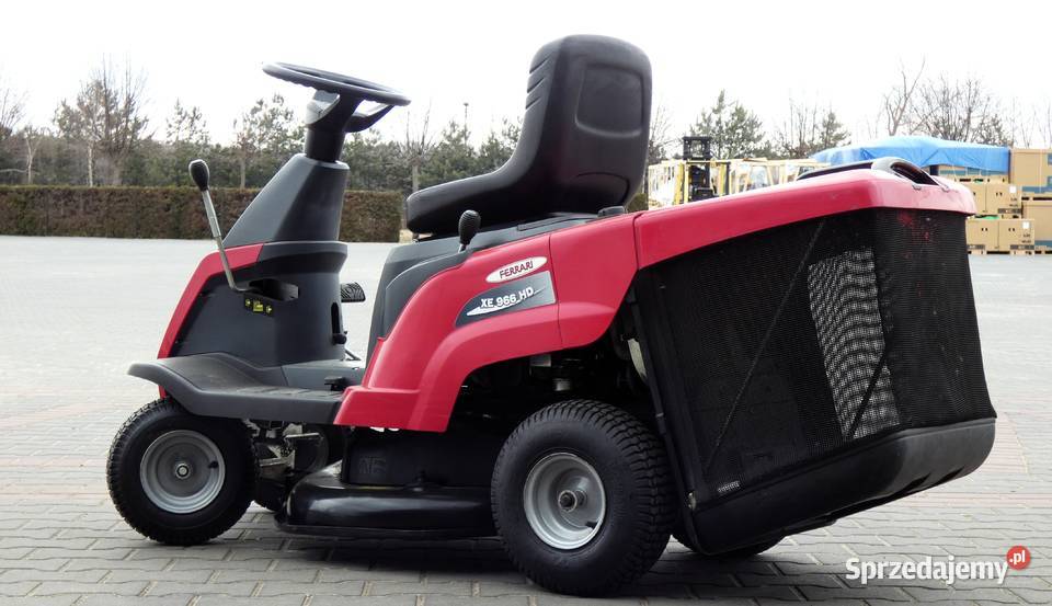 Traktorek kosiarka Ferrari Castelgarden XE966HD