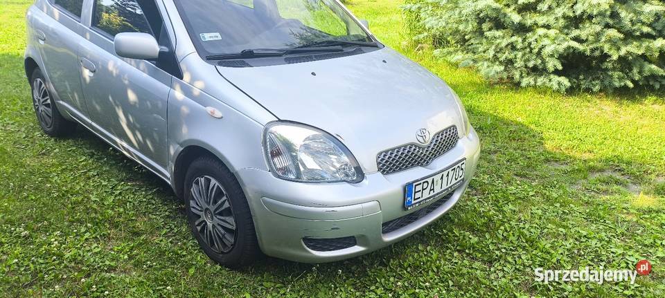 Toyota Yaris 13 manualna Huta Dłutowska