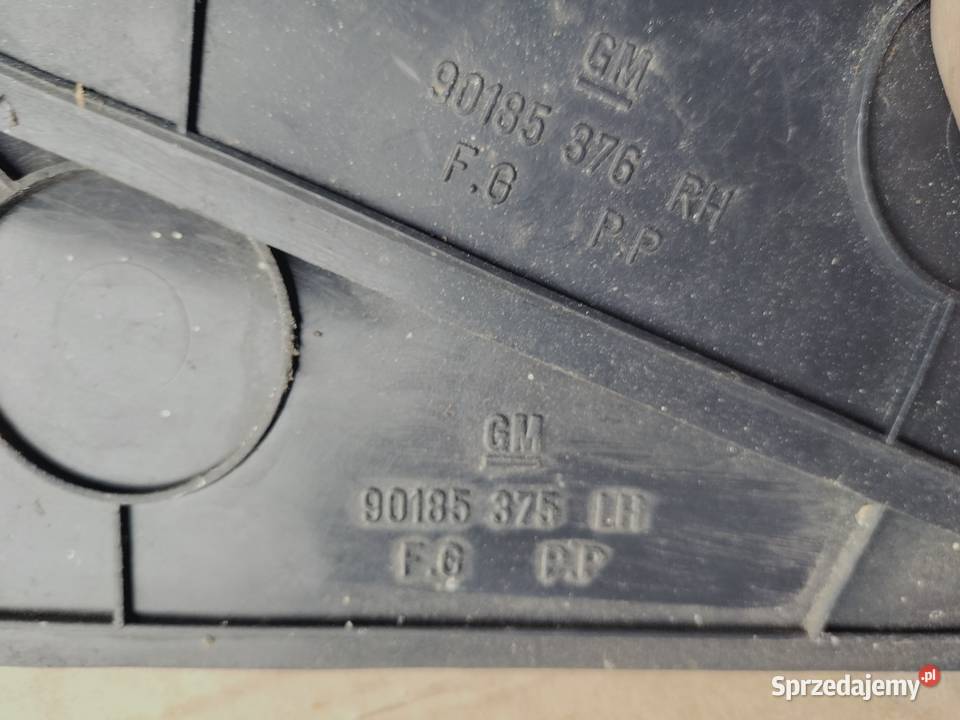 Pokrywa lampy tylnej PRAWA LEWA OPEL KADETT Kamień-Kolonia sprzedam