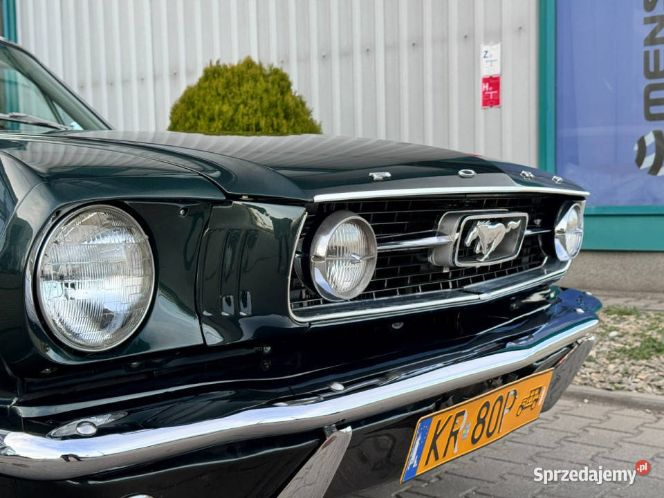 Ford Mustang Oryginalny pakiet GT Silnik 47 V8 2/3 Węgrzce sprzedam