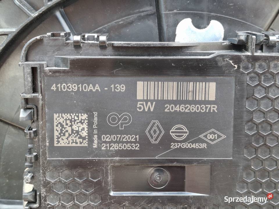 RENAULT TRAFIC III VIVARO TALENTO ZBIORNIK dostawcze sprzedam