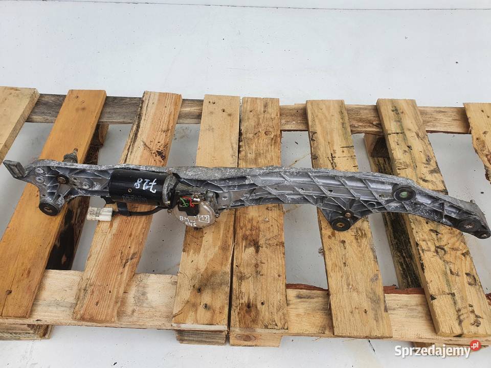 MECHNIZM PRZENICH WYCIERCZEK BMW E46 Przód Rudka