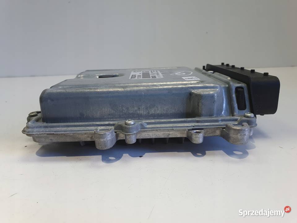 Volvo V70 III 24 D5 STEROWNIK SILNIKA komputer Janów