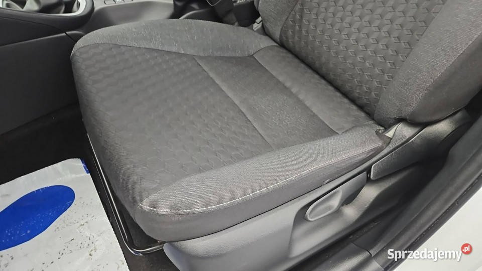 Toyota Yaris 15 Comfort Z Polskiego Salonu Yaris Warszawa sprzedam