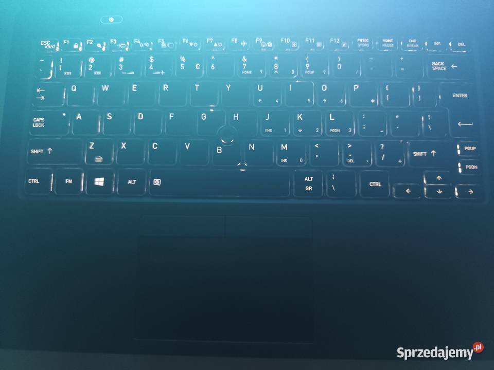 Laptop Toshiba Dynabook Ultra Szybki i5 8 rdzeni Śmigiel sprzedam