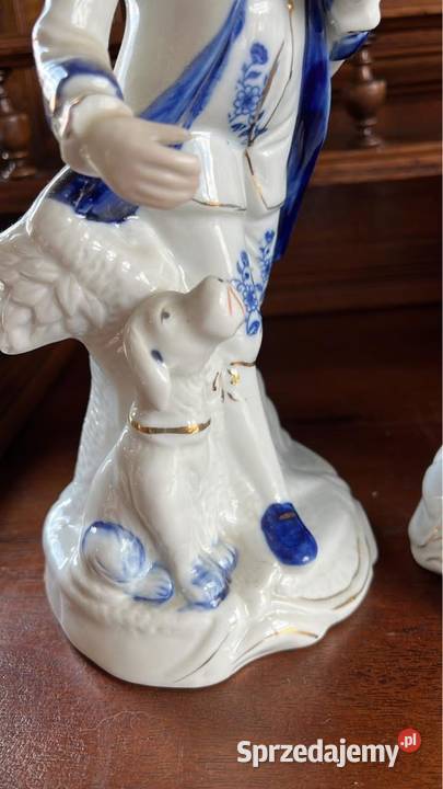 Figurka pary Damy z pieskiem i Dworzanina z Gdańsk