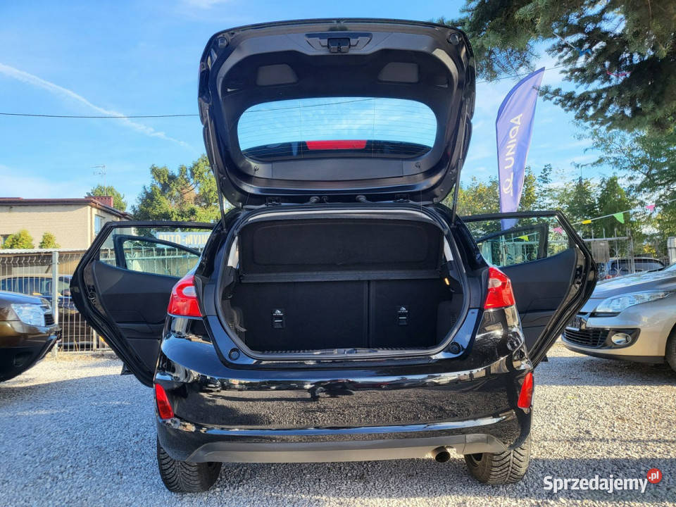 Ford Fiesta 10 95 I Właściciel 100 Przebieg 68 lakier metallic Pabianice