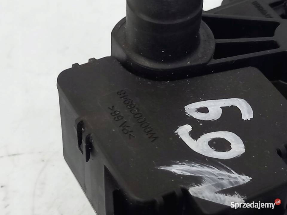 AUDI A1 I 8X silniczek wycieraczki tył Kielce