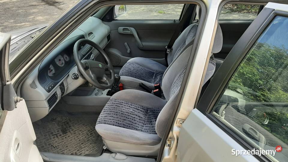 Skoda Felicia 1999 pierwszy właściciel Rok produkcji 1999 Škoda Milanówek