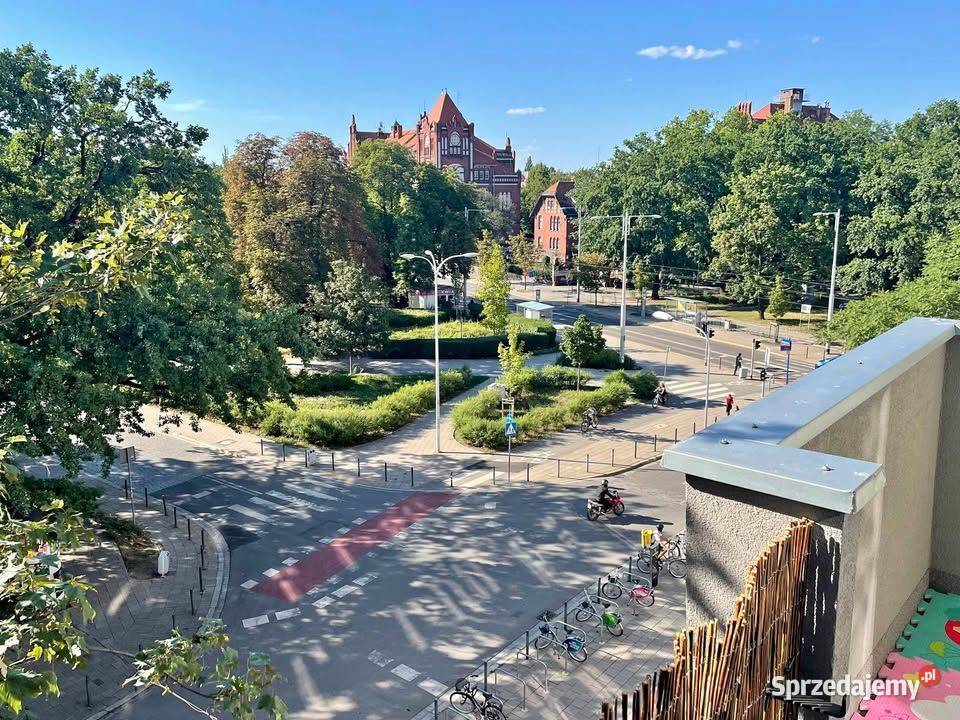 3pok 50met Mikołaja Reja BALKONPIWNICA Wrocław
