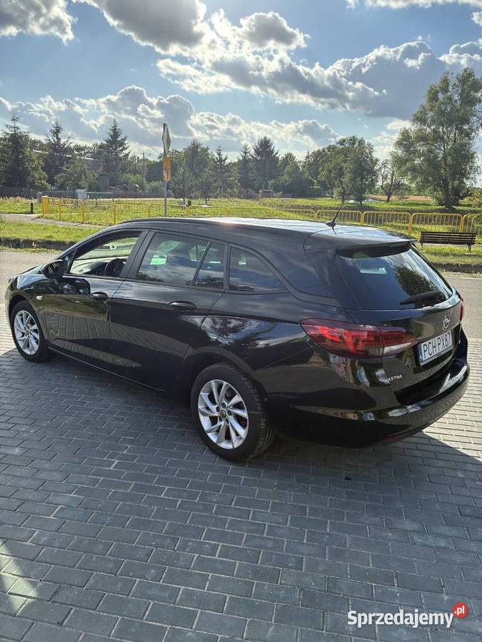 Opel astra k duże radio alusy full wyposażenie Astra Budzyń