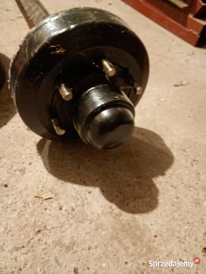 oś i felgi wozu konnego Białobrzegi