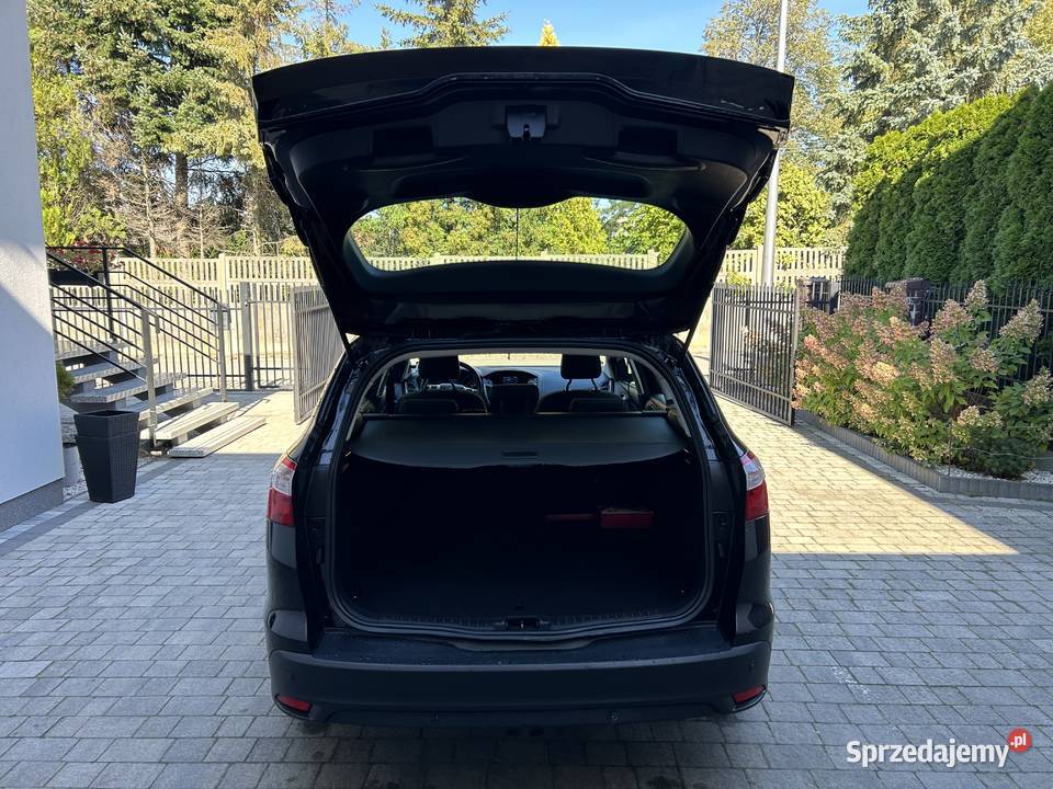 Ford Focus 10 Benzyna Titanium Climatronic 4/5