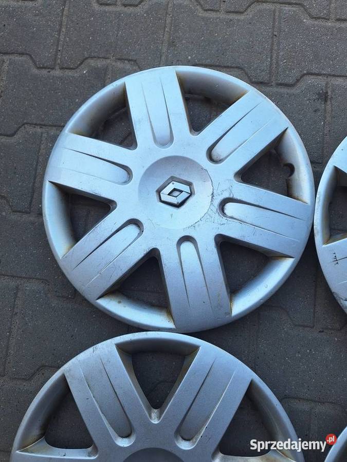 VIVASTELLA KOŁPAKI 16 RENAULT Sobienie-Jeziory sprzedam